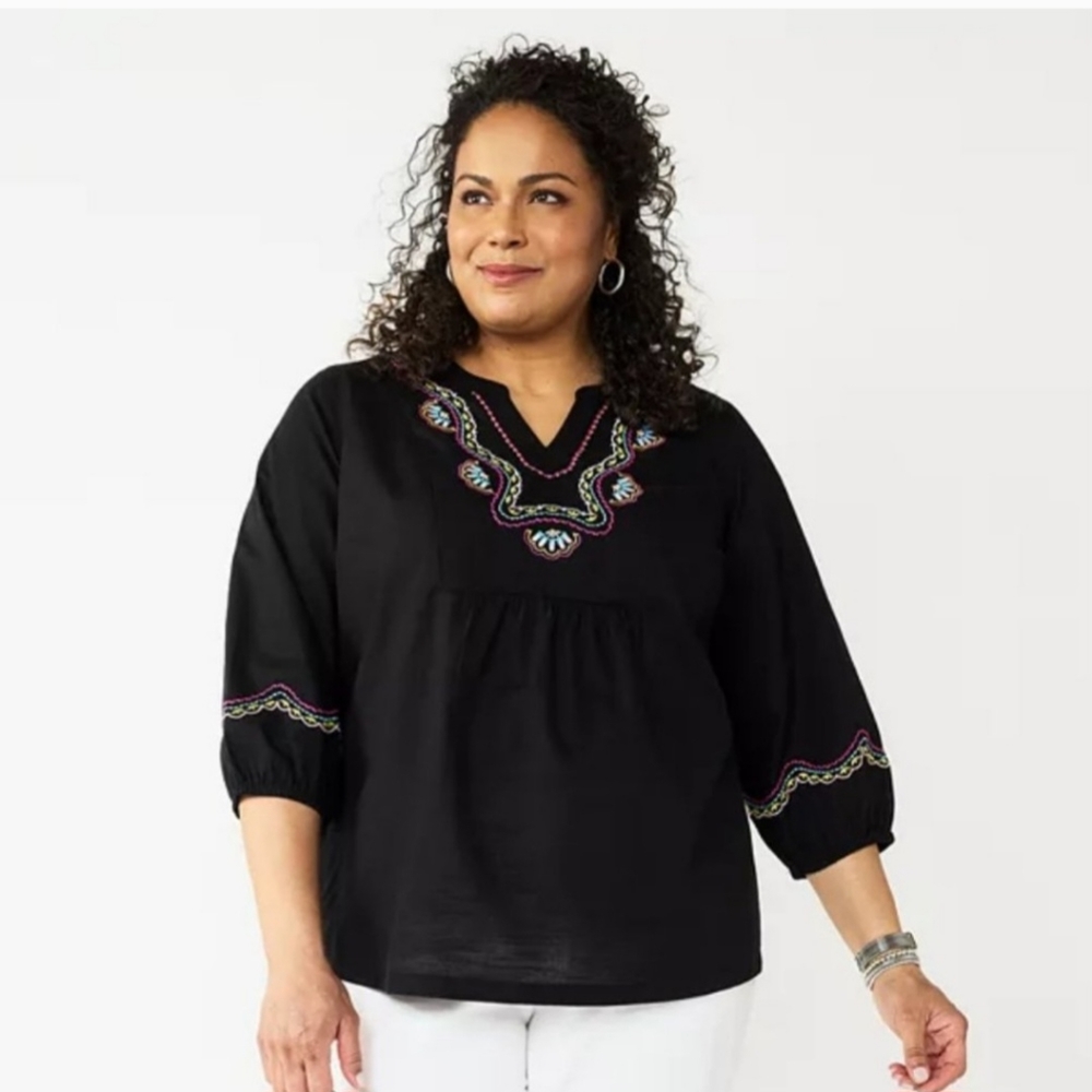 NWT Croft & Barrow v-neck Embroidered Peasant Top 3x